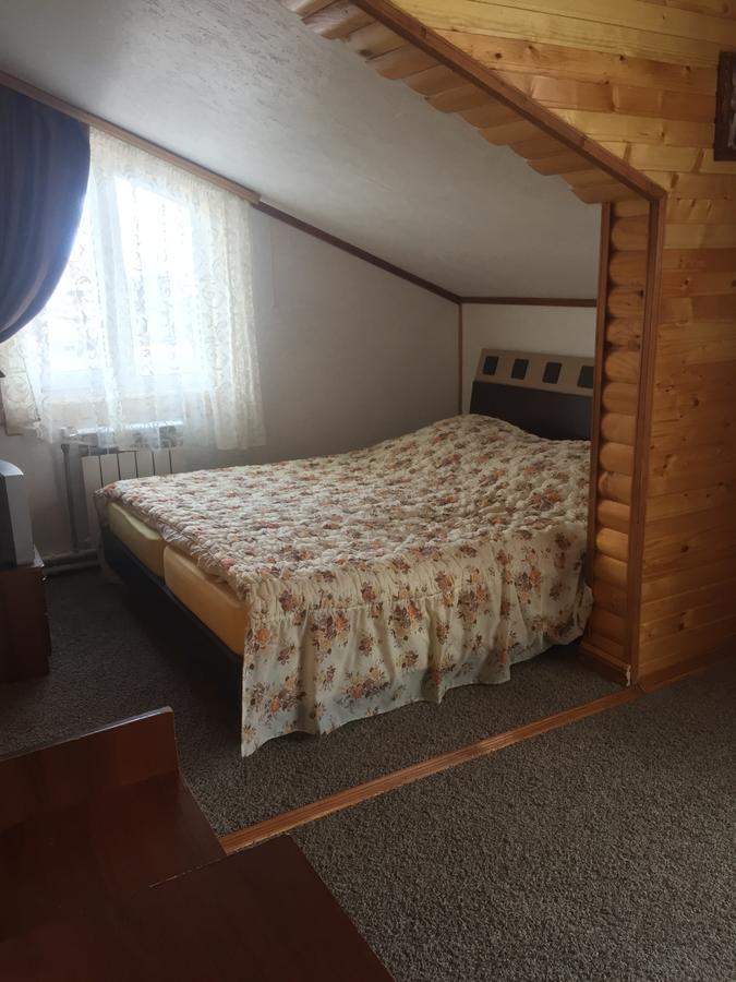 Guest House U Myrona Yaremche Luaran gambar